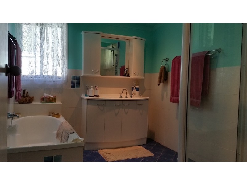 290 Pacific Haven Circuit, Pacific Haven QLD 4659