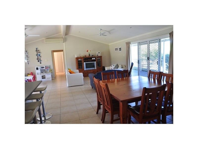 35 Todd Street, Torbanlea QLD 4662