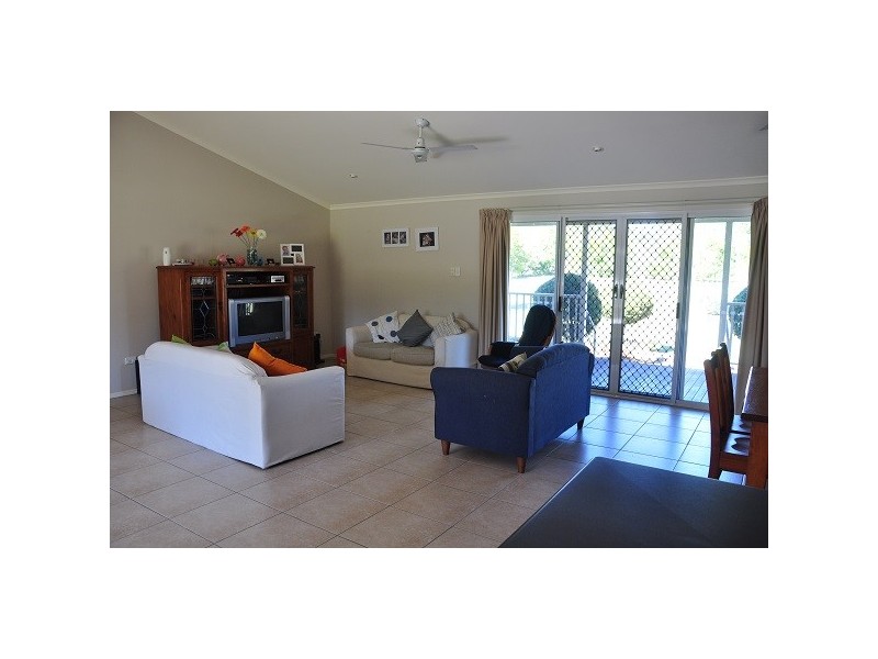 35 Todd Street, Torbanlea QLD 4662