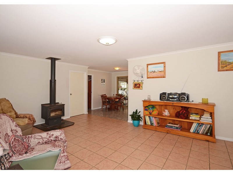 31 Marina Drive, Pacific Haven QLD 4659