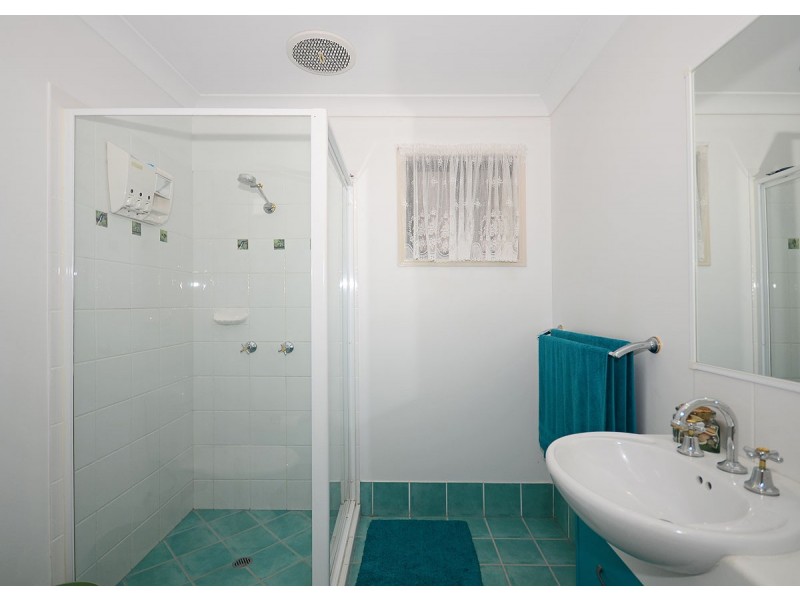 3 Lorikeet Drive, Burrum Heads QLD 4659