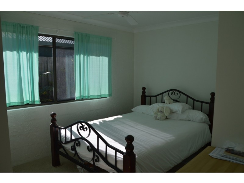 43 Shellcot Street, Toogoom QLD 4655