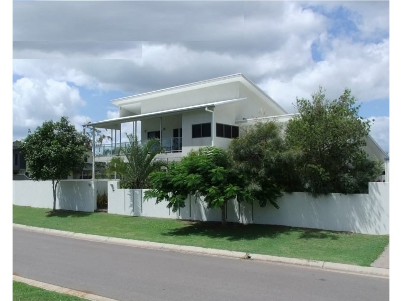 112 Riverview Drive, Burrum Heads QLD 4659
