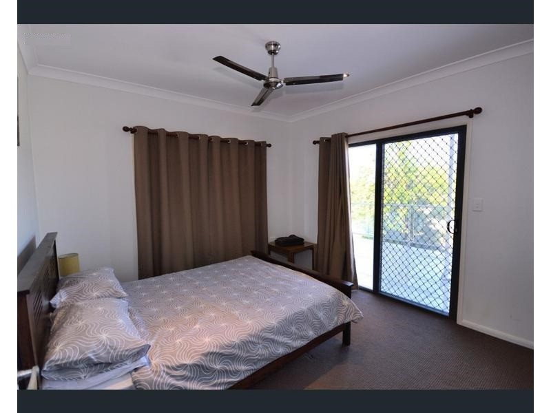 112 Riverview Drive, Burrum Heads QLD 4659