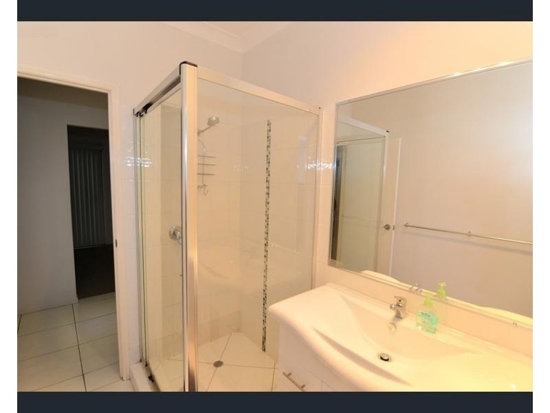 112 Riverview Drive, Burrum Heads QLD 4659