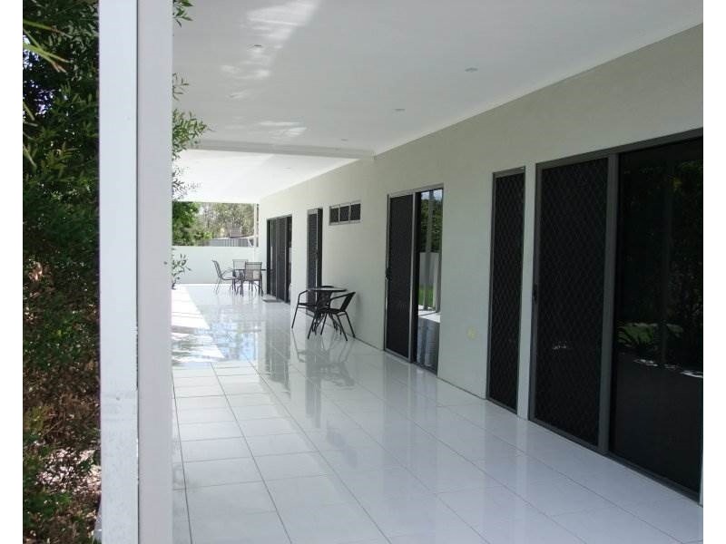 112 Riverview Drive, Burrum Heads QLD 4659