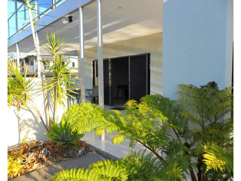 112 Riverview Drive, Burrum Heads QLD 4659