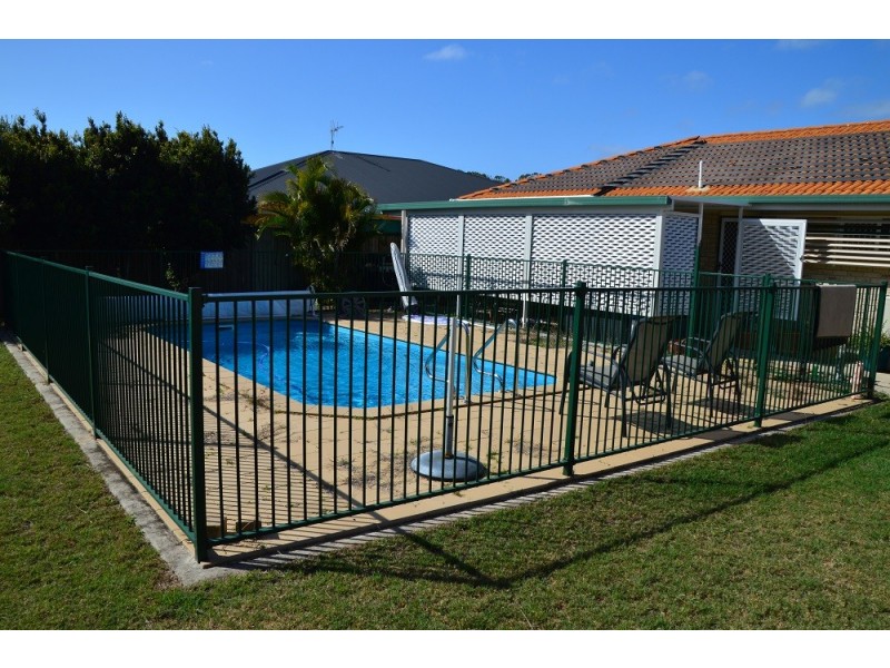 9 Trevalli Court, Toogoom QLD 4655