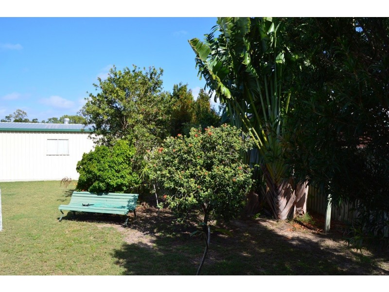 9 Trevalli Court, Toogoom QLD 4655