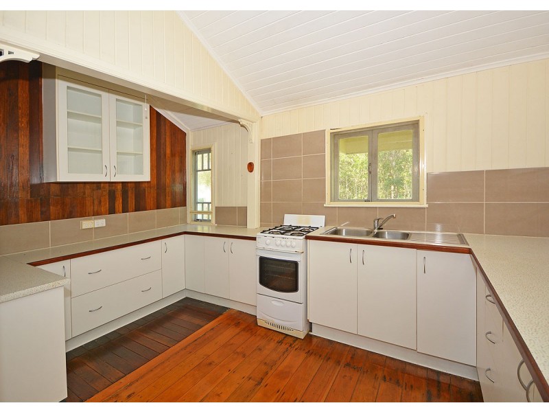 28 Dreamtime Ave, Burrum Heads QLD 4659