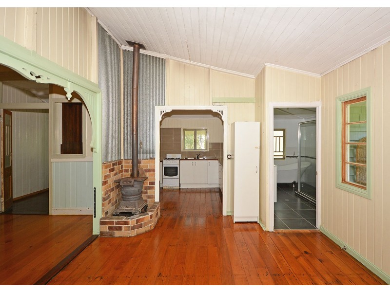 28 Dreamtime Ave, Burrum Heads QLD 4659