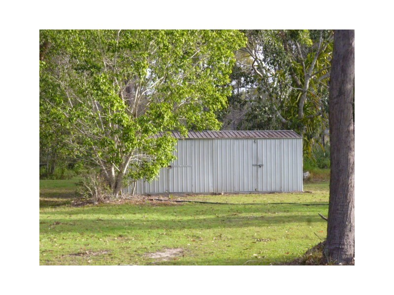 11 Knowland Street, Burrum Town QLD 4659
