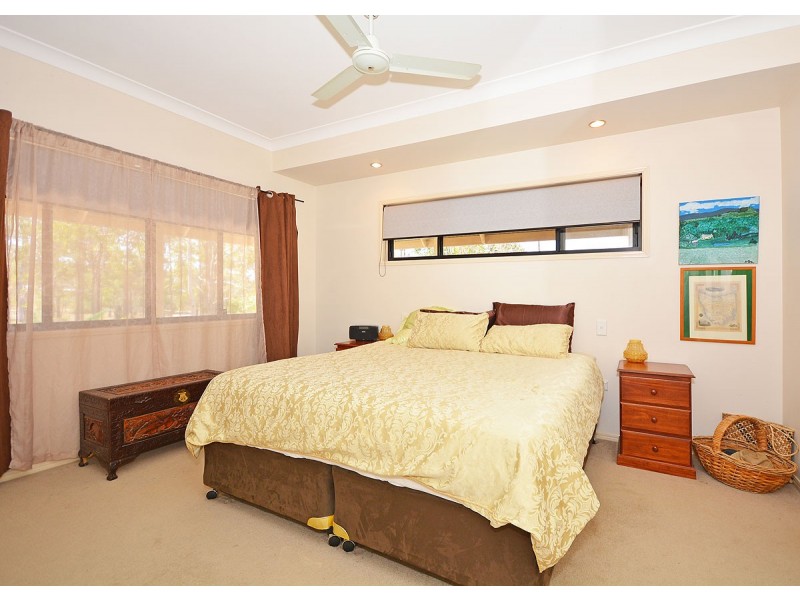 23 Oakes Drive, Burrum Heads QLD 4659