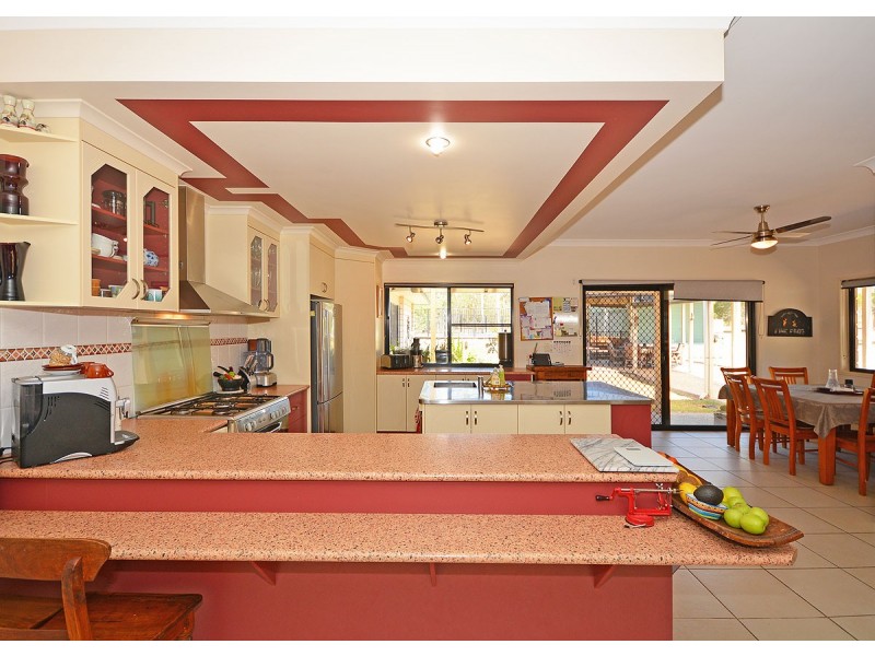 23 Oakes Drive, Burrum Heads QLD 4659