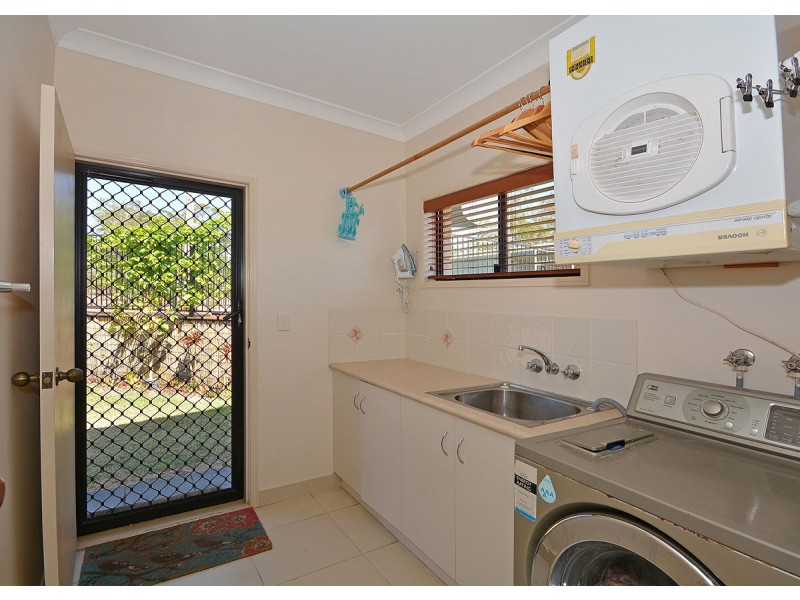 23 Oakes Drive, Burrum Heads QLD 4659