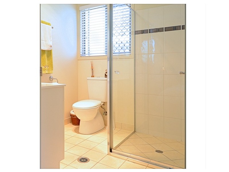 57 Beach Drive, Burrum Heads QLD 4659