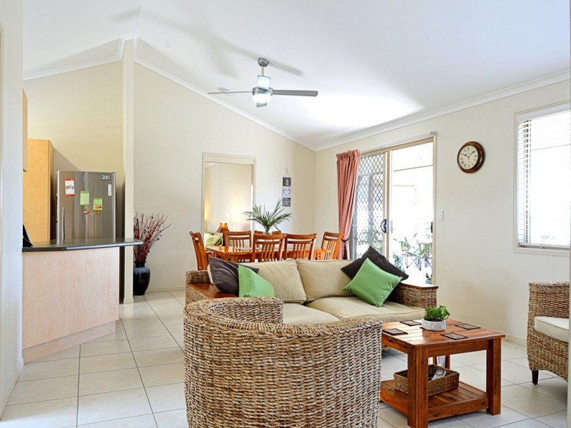 57 Beach Drive, Burrum Heads QLD 4659