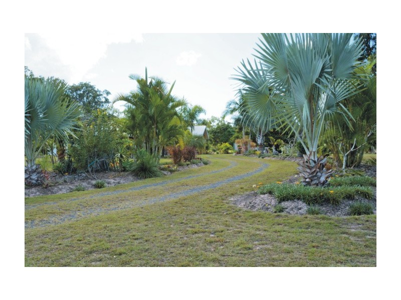 30 Dreamtime Ave, Burrum Heads QLD 4659