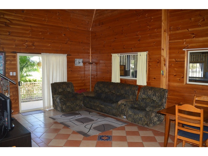 186 Pacific Haven Circuit, Pacific Haven QLD 4659