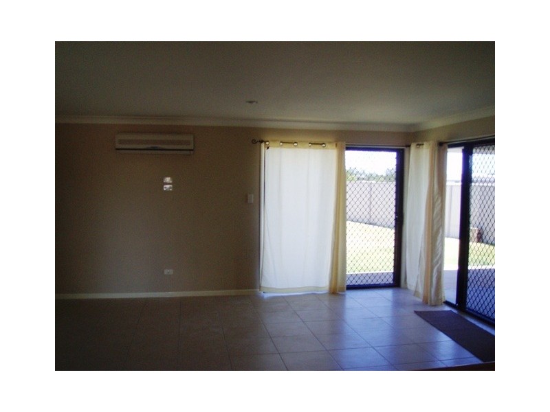 77 Beach Drive, Burrum Heads QLD 4659