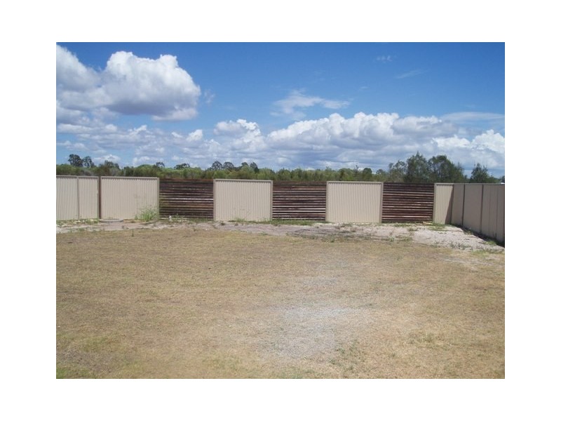 77 Beach Drive, Burrum Heads QLD 4659