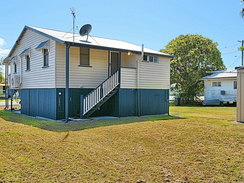 81 Burrum Street, Burrum Heads QLD 4659