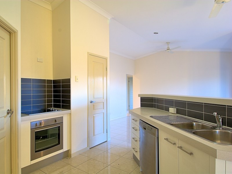 7 Sirenia Drive, Burrum Heads QLD 4659