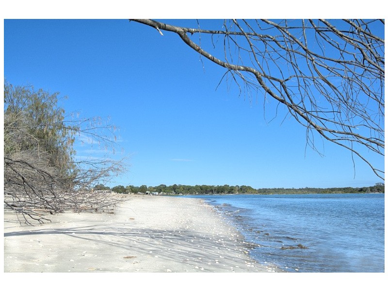 28 Kingfisher Pde, Toogoom QLD 4655