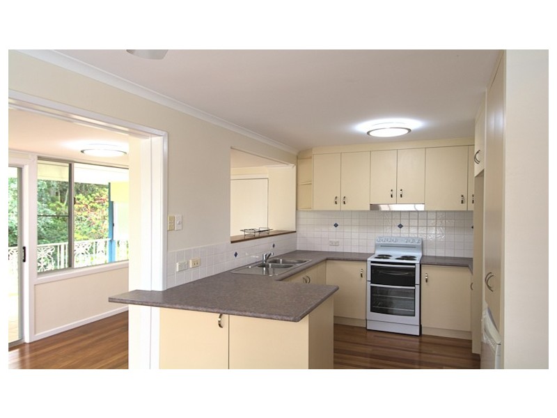 28 Kingfisher Pde, Toogoom QLD 4655
