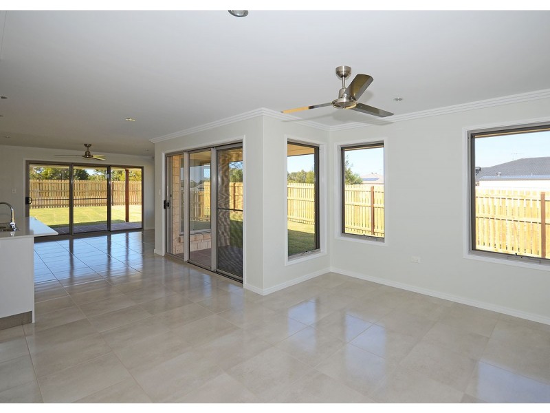 19 Honey Myrtle Close, Burrum Heads QLD 4659