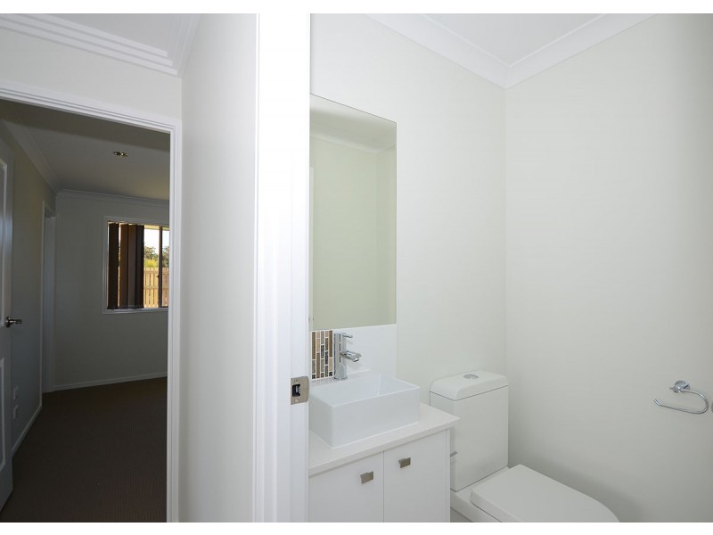 19 Honey Myrtle Close, Burrum Heads QLD 4659