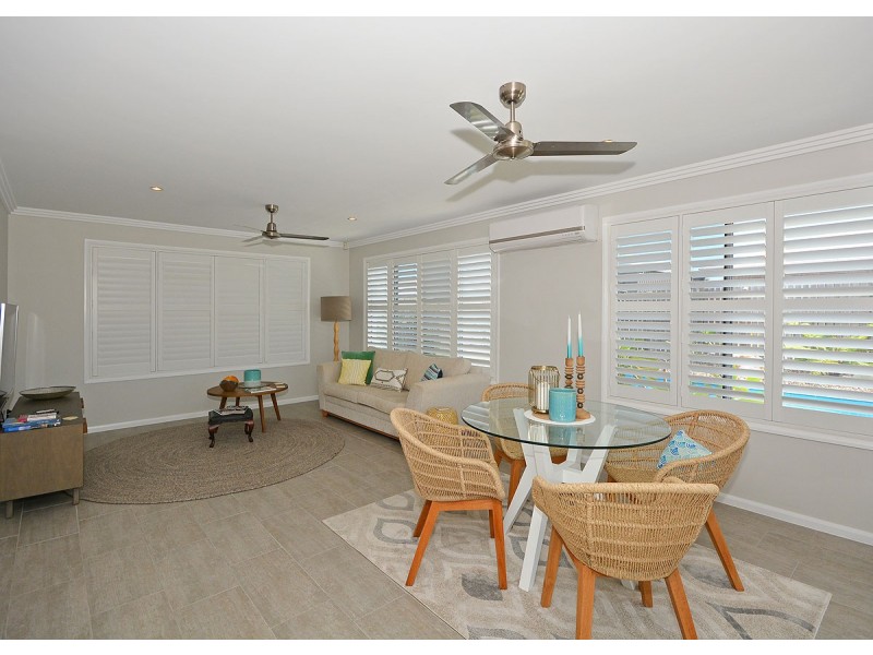 21 Honey Myrtle Close, Burrum Heads QLD 4659