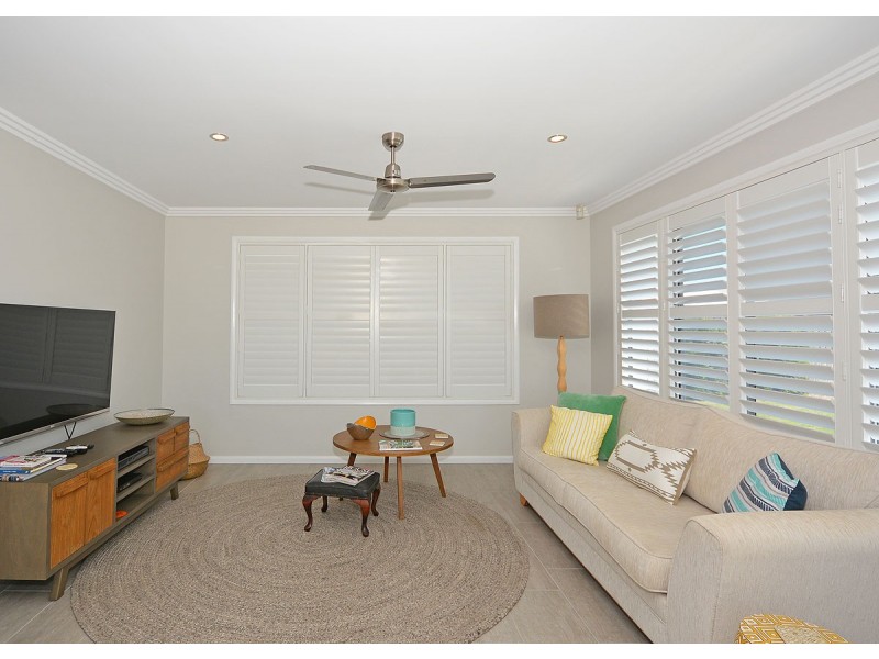 21 Honey Myrtle Close, Burrum Heads QLD 4659