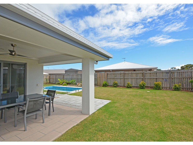 21 Honey Myrtle Close, Burrum Heads QLD 4659