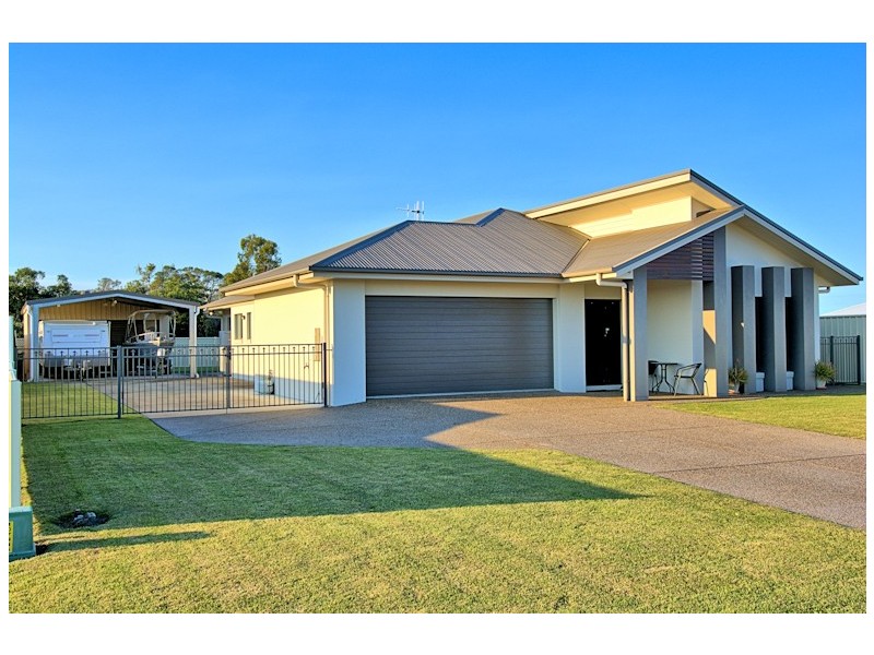 11 Tulipwood Drive, Burrum Heads QLD 4659