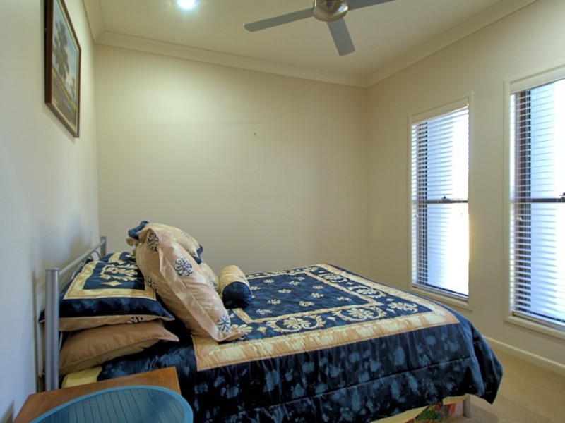 11 Tulipwood Drive, Burrum Heads QLD 4659