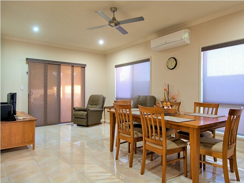 11 Tulipwood Drive, Burrum Heads QLD 4659