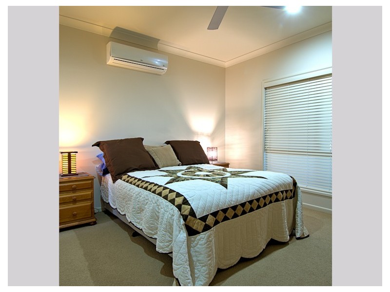 11 Tulipwood Drive, Burrum Heads QLD 4659