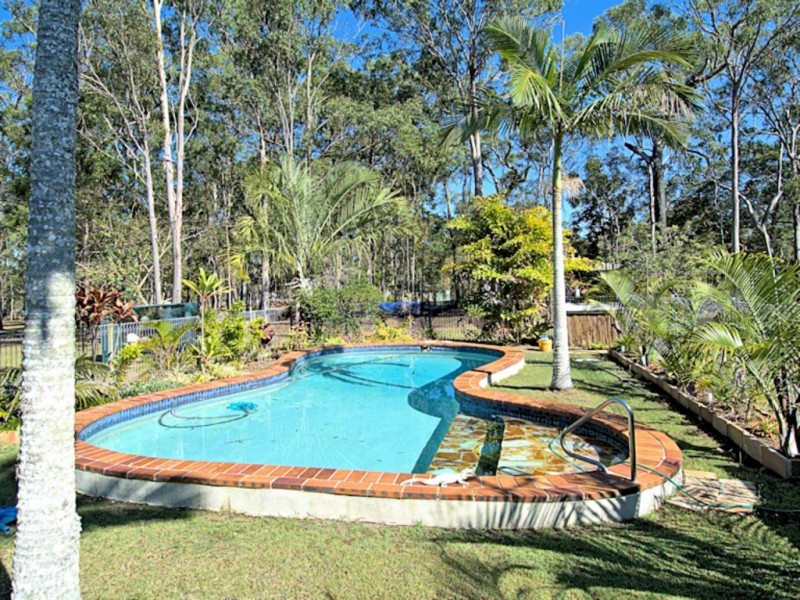 143 Burrum River Rd, Torbanlea QLD 4662