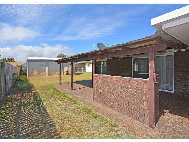 8 Cassia Street, Burrum Heads QLD 4659