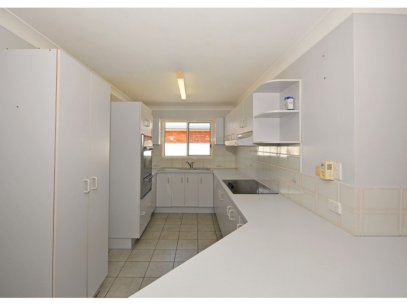 8 Cassia Street, Burrum Heads QLD 4659