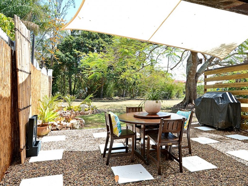 4-6 Charles St, Howard QLD 4659