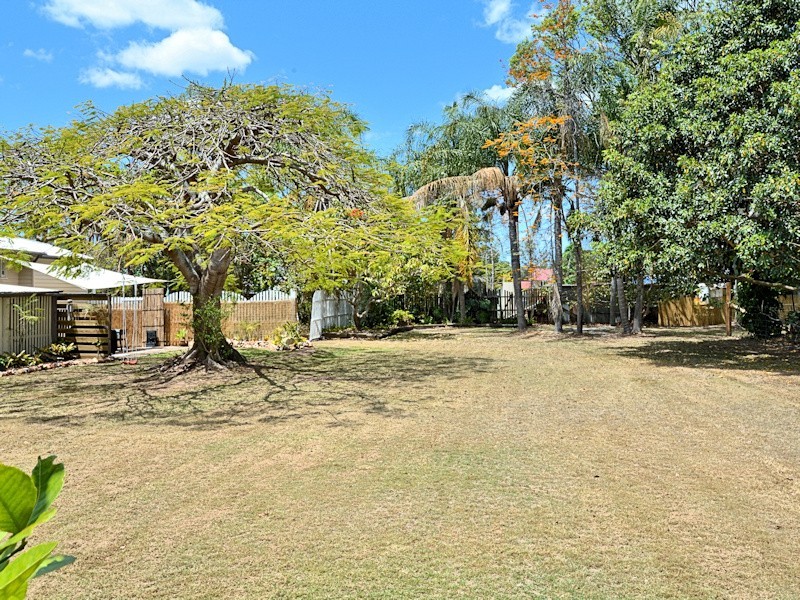4-6 Charles St, Howard QLD 4659