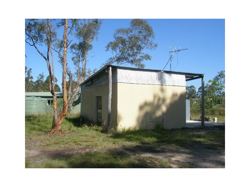 1 MILLER CRESCENT, Burrum Heads QLD 4659