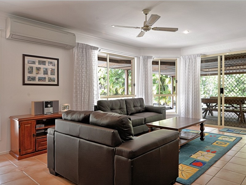 2 Melinda Rd, Torbanlea QLD 4662