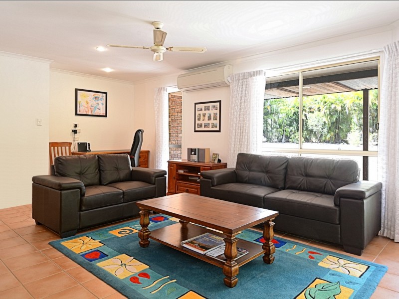 2 Melinda Rd, Torbanlea QLD 4662