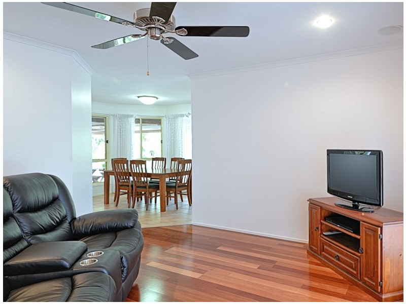 2 Melinda Rd, Torbanlea QLD 4662