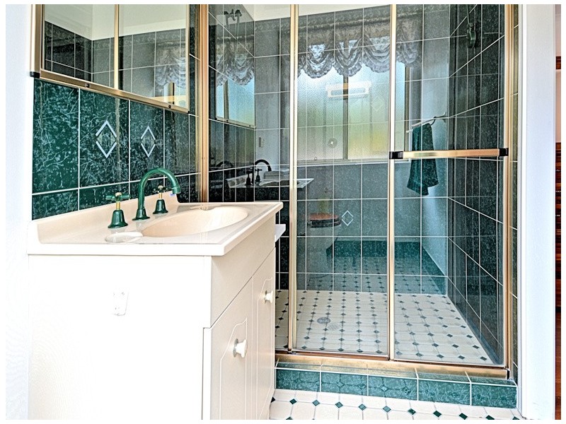 2 Melinda Rd, Torbanlea QLD 4662