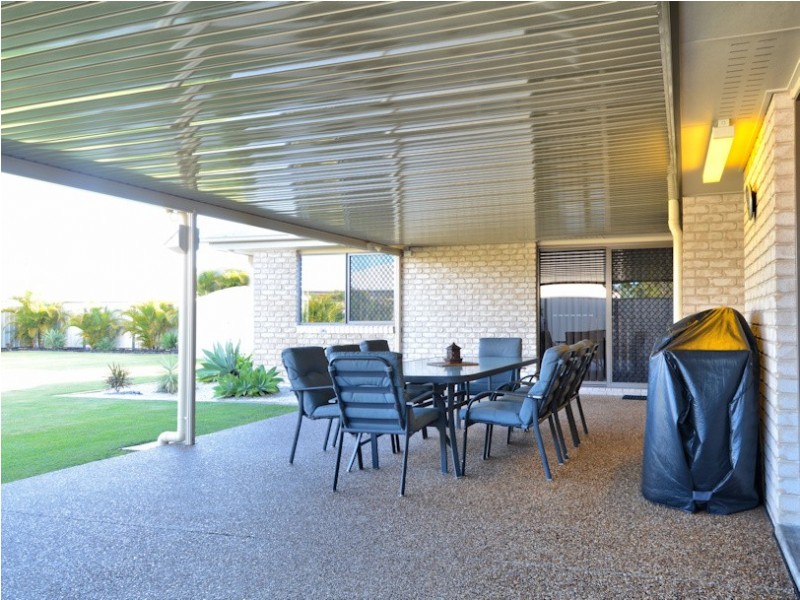 4 Tulipwood Drive, Burrum Heads QLD 4659