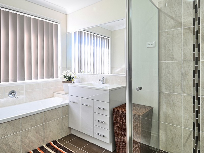 4 Tulipwood Drive, Burrum Heads QLD 4659